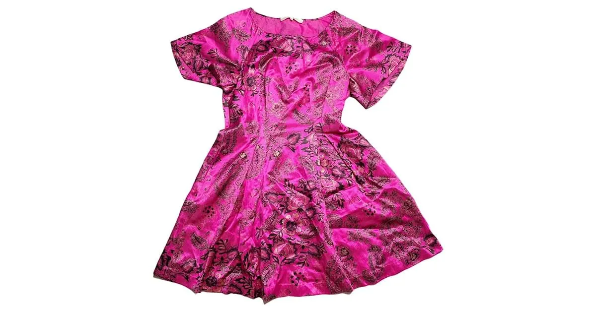3.1 Phillip Lim 3.1 Vestido entallado y con vuelo de brocado rosa cereza vintage de Phillip Lim Reino Unido 12 US 8 UE 40 