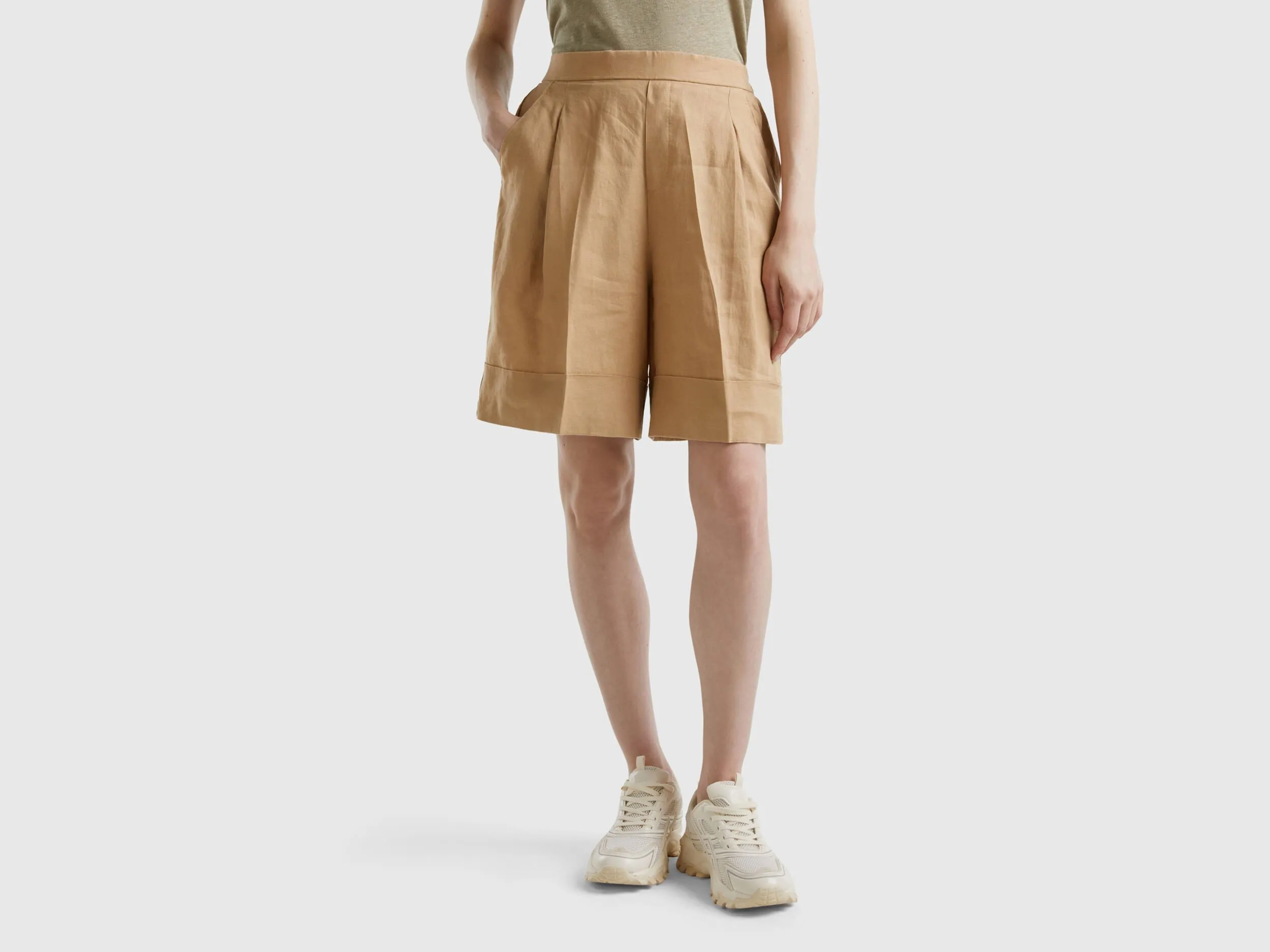 Bermudas de 100 % lino con vuelta