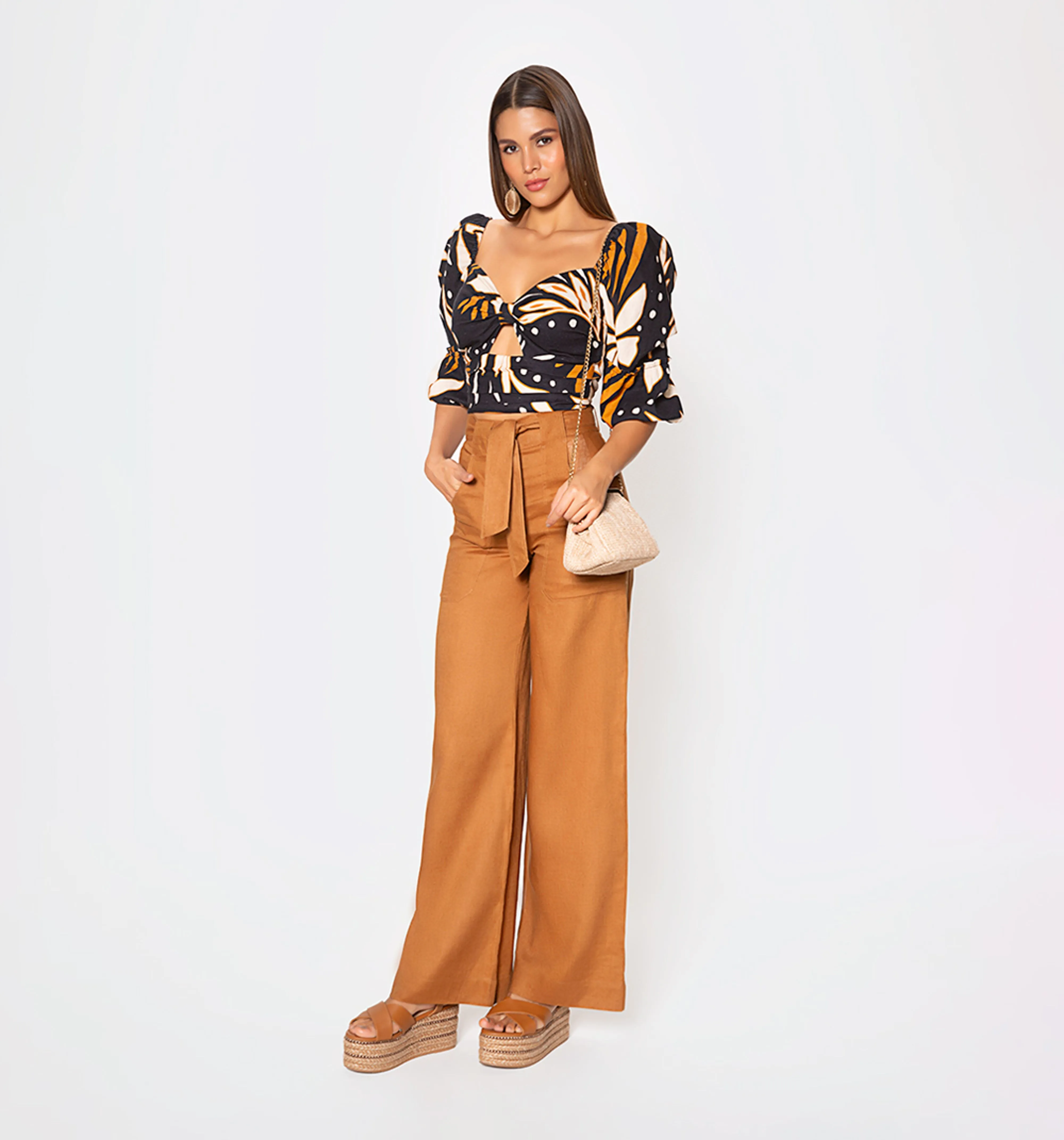 Blusa manga 3/4 con cordon en espalda