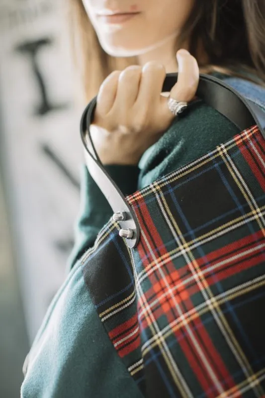 BOLSO DE LANA  ESTAMPADO ESCOCéS Y LANA VERDE TARTáN