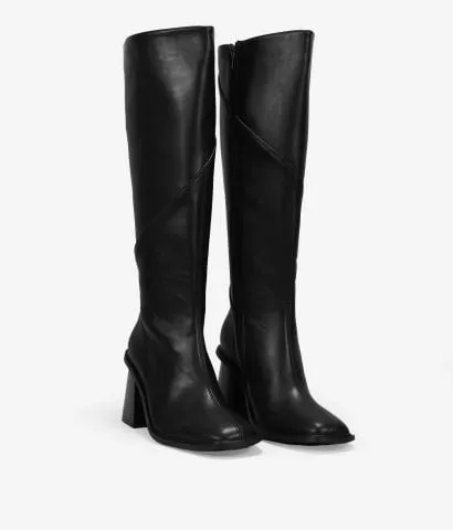 Botas altas negras con tacón