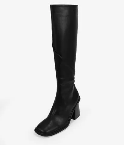 Botas altas negras con tacón