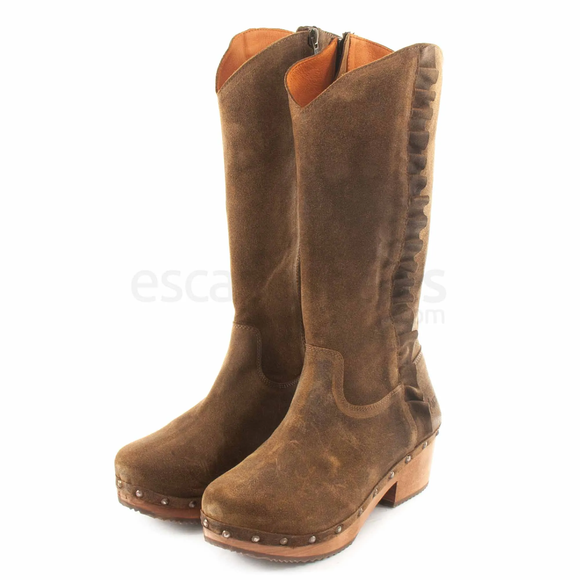 Botas XUZ Altas com Salto e Folhos Castanhas 30076