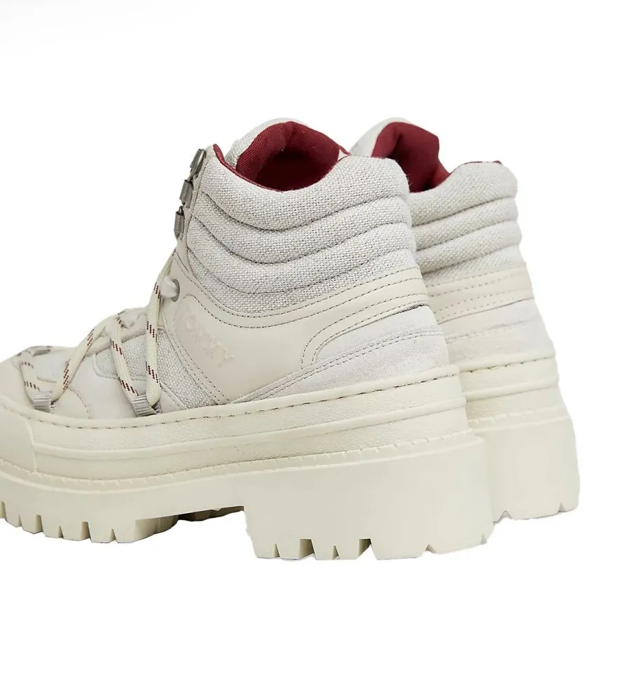 Botines hibridos de cordones blanco roto