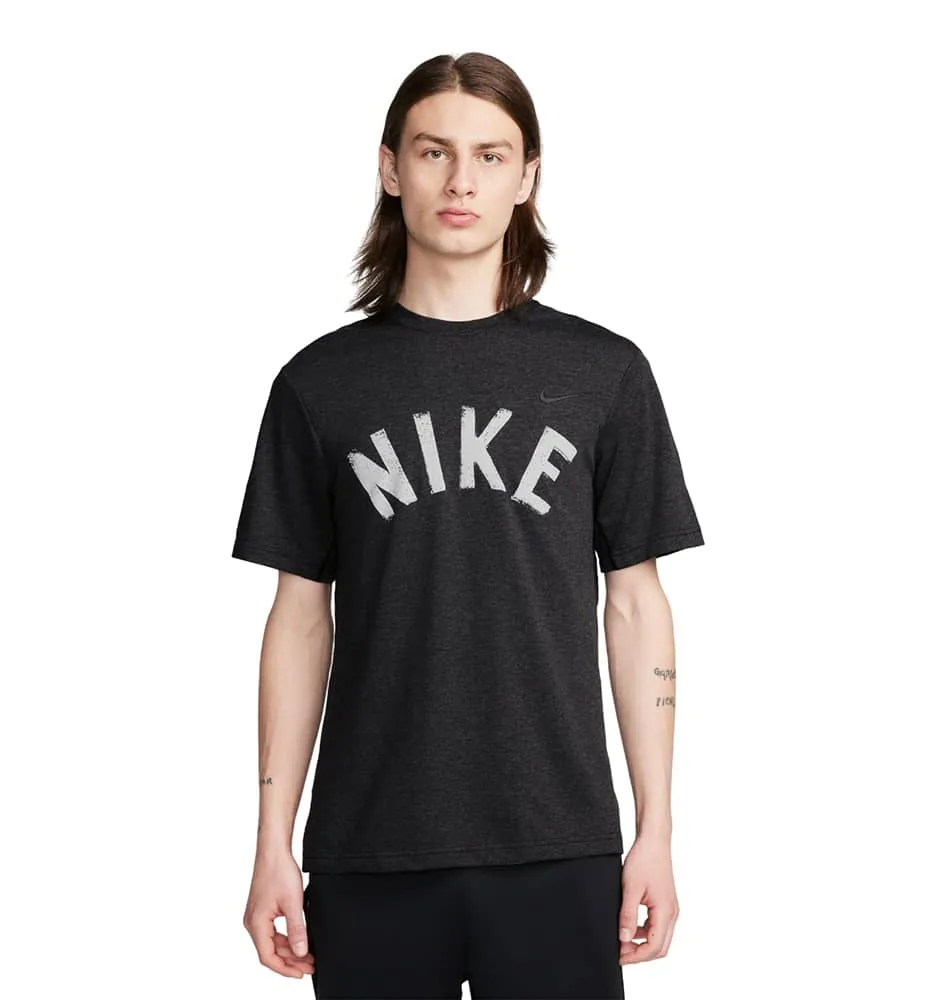 Camiseta M/c Fitness_Hombre_Nike Primary Swoosh