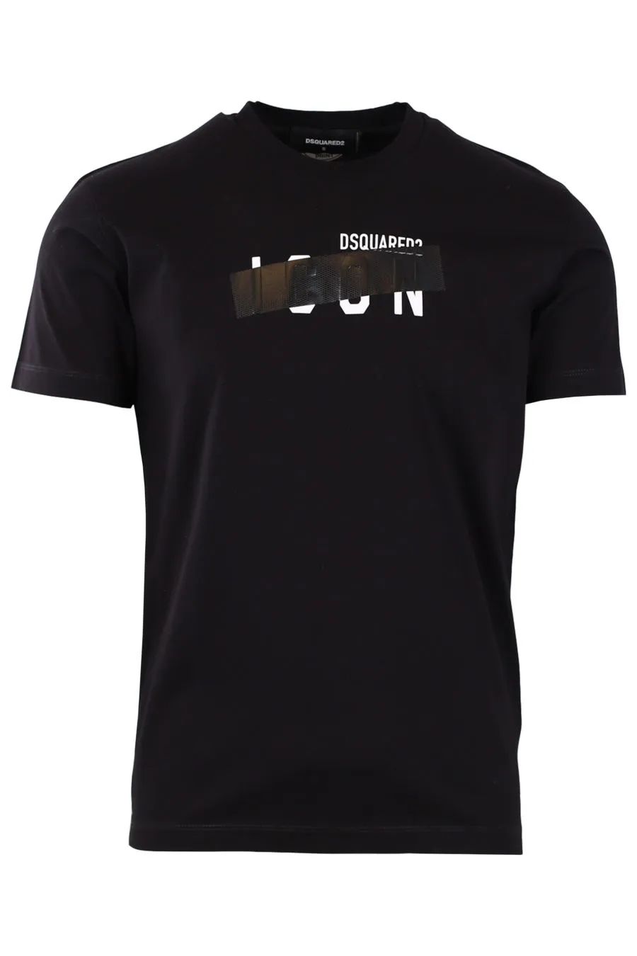 Camiseta negra con logotipo 