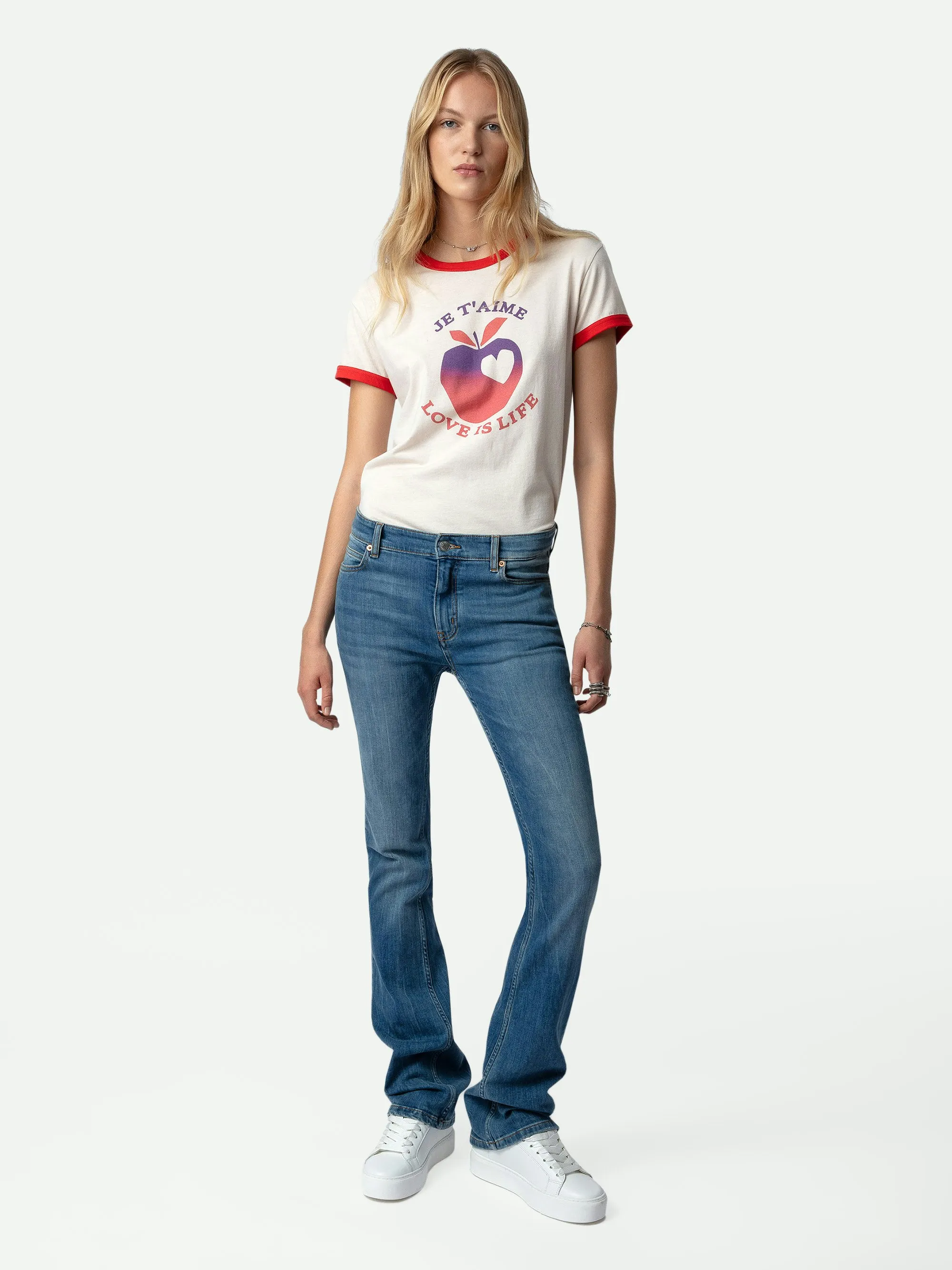 Camiseta Walk Love Is Life