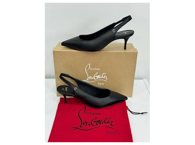 Christian Louboutin Zapatos de tacón Negro 