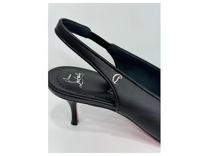 Christian Louboutin Zapatos de tacón Negro 