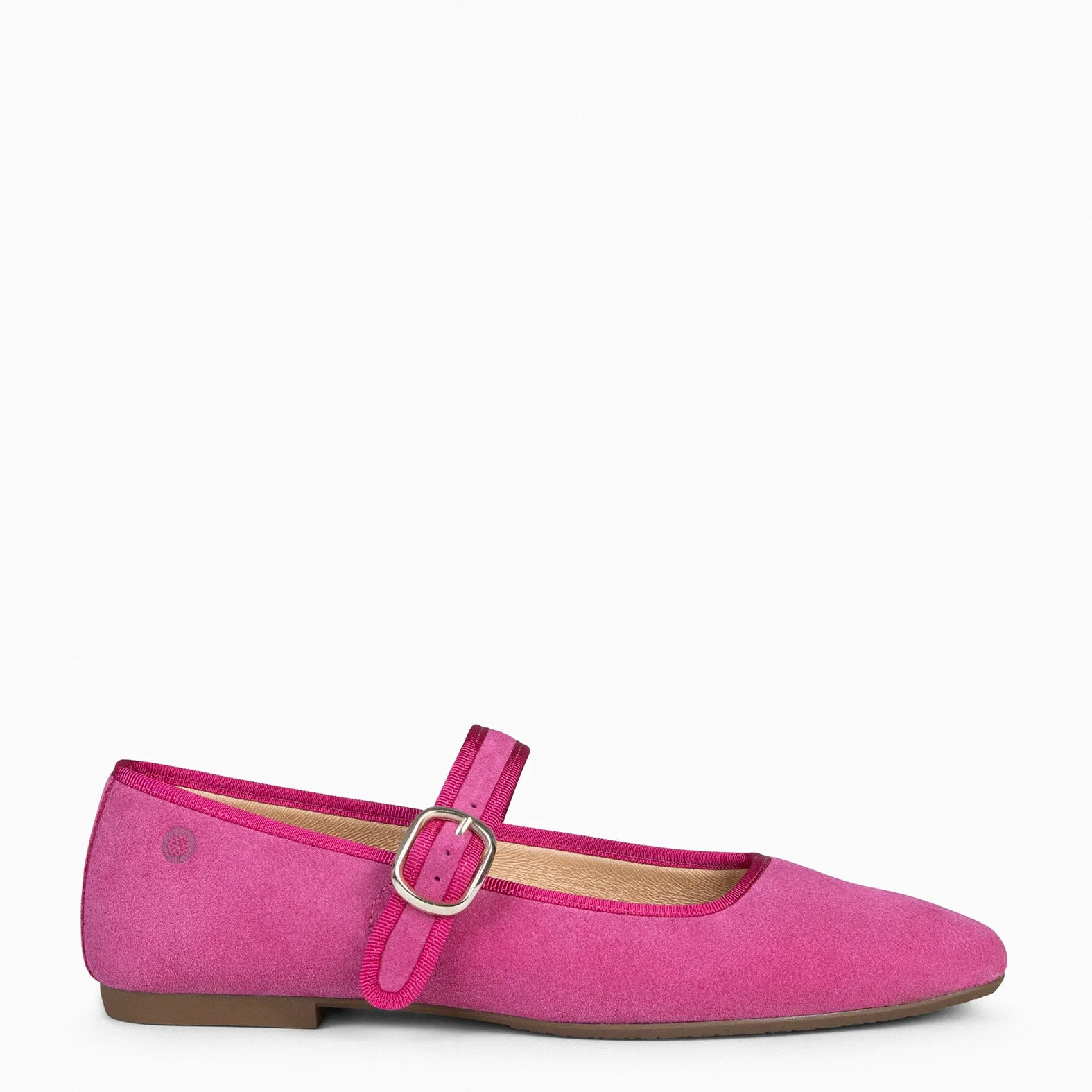 CLARA  MERCEDITAS CON PUNTERA CUADRADA FUCSIA