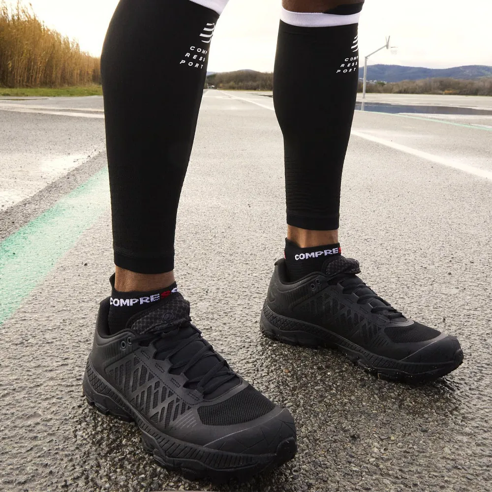 COMPRESSPORT CALCETINES COMPRESSPORT PRO RACING V4.0 LOW RUN  AW22
