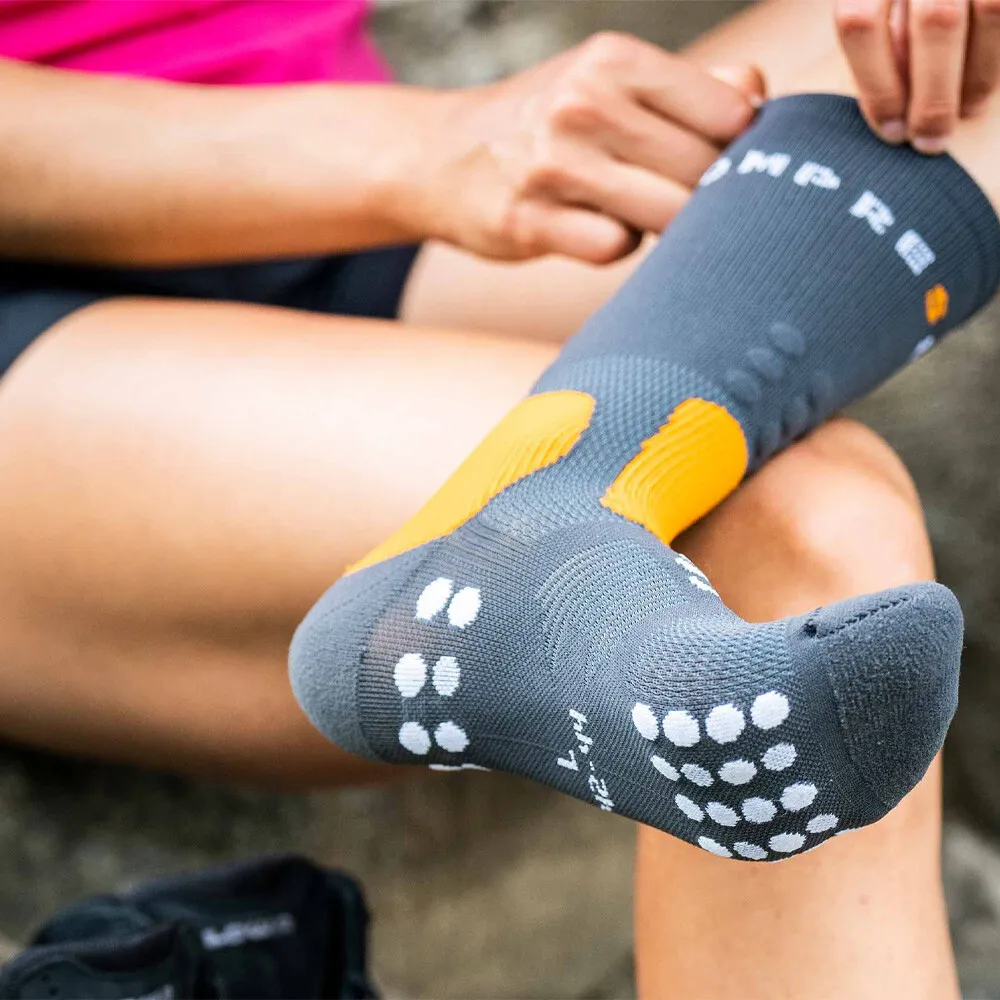 COMPRESSPORT HIKING CALCETINES  AW24