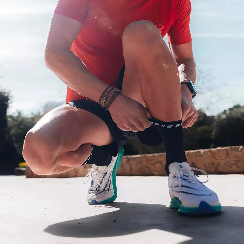 COMPRESSPORT PRO MARATHON CALCETINES V2.0  SS24