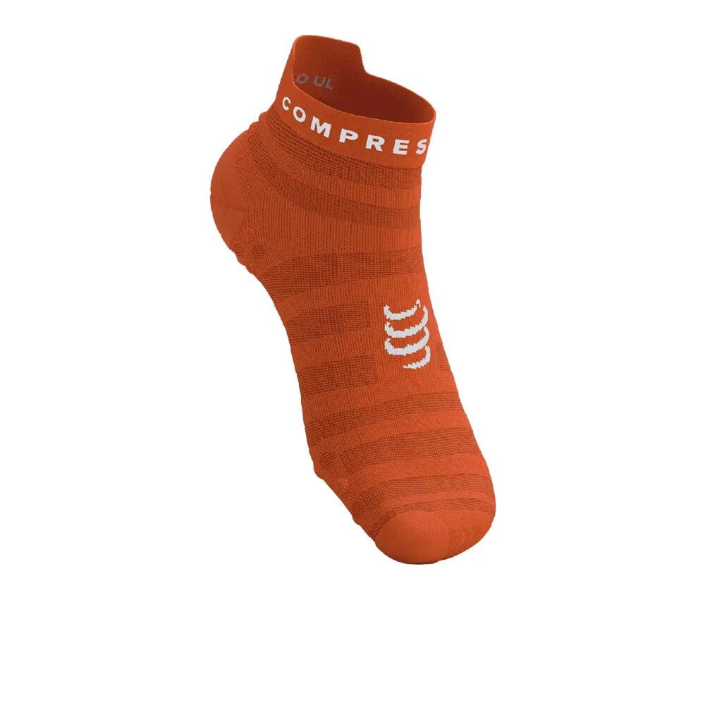 COMPRESSPORT PRO RACING V4.0 ULTRALIGHT RUN LOW CALCETINES  AW24