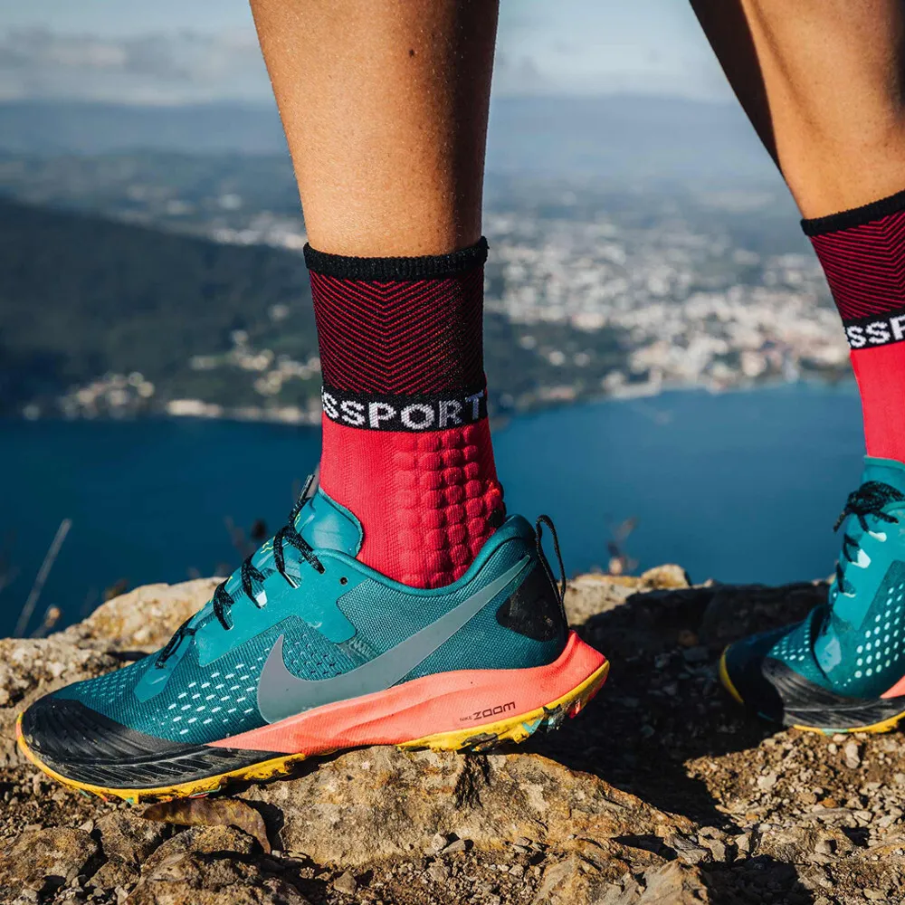 Compressport Pro Racing Winter calcetines trail