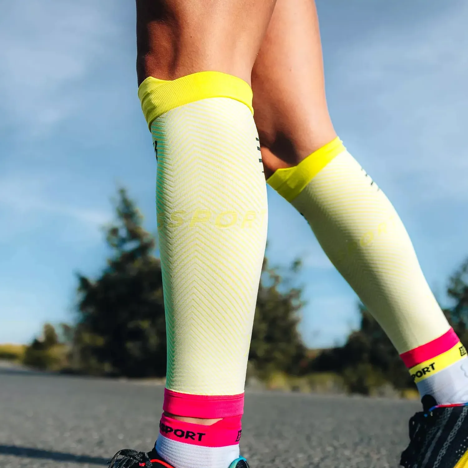 Compressport R2 Oxygen Logo Pantorrilleras de Compresión