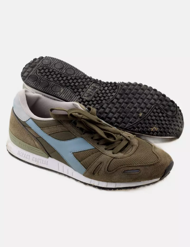 DIADORA Deportivas