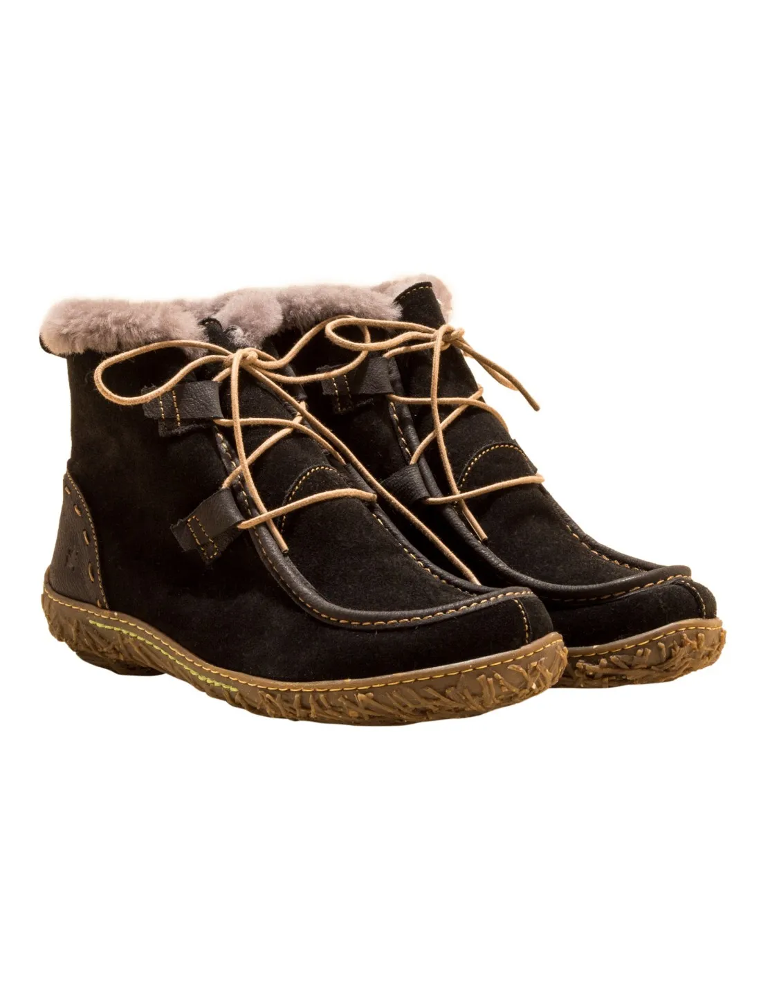 El Naturalista N5449, bota