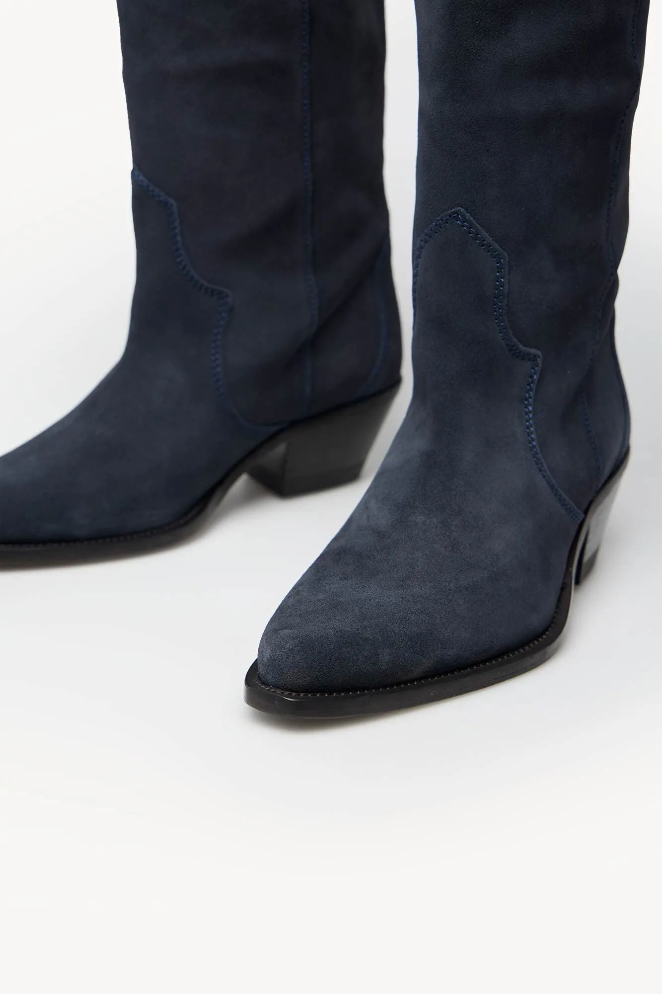 Hoss Intropia Nadia. Botas altas de serraje