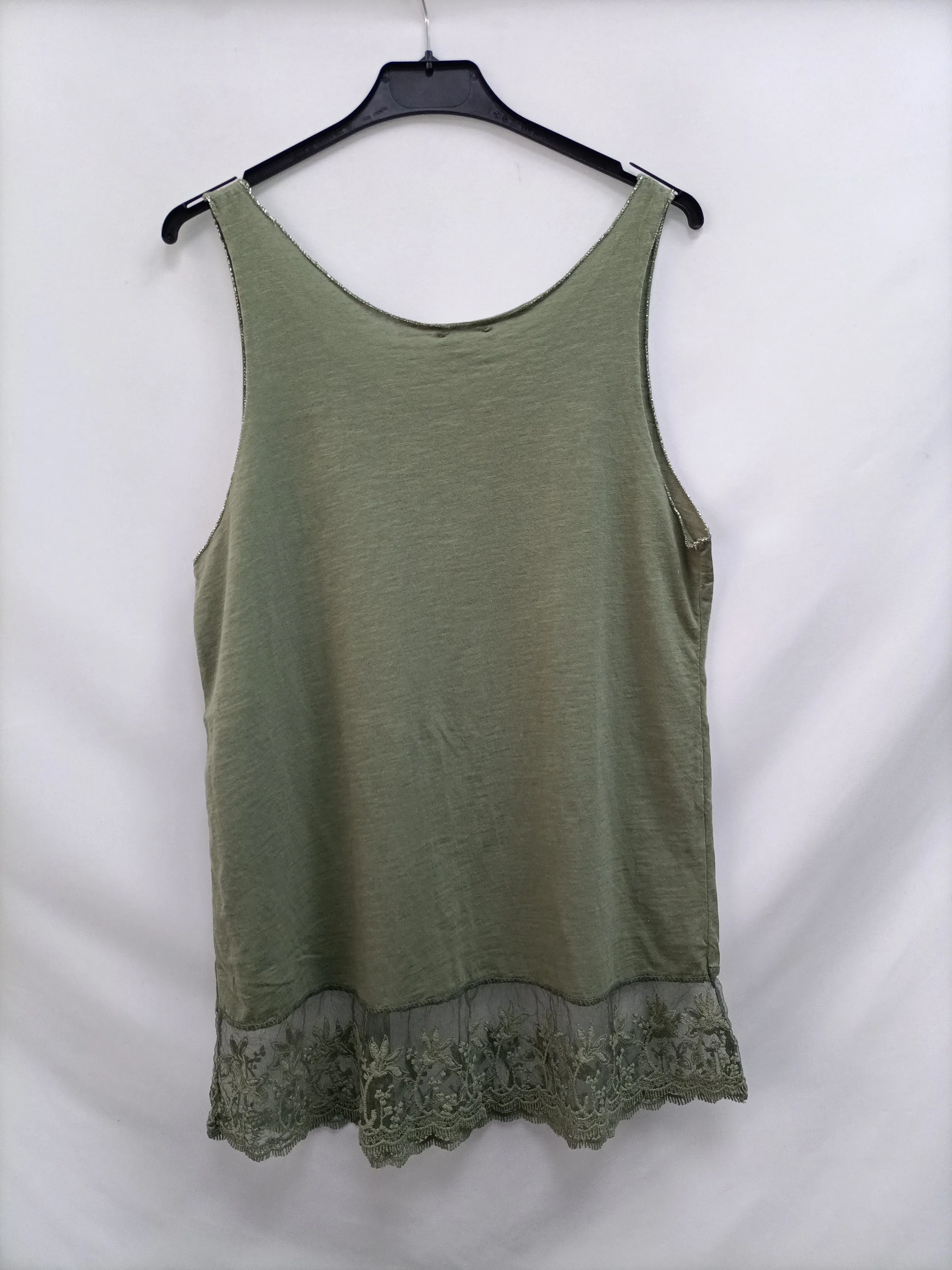 HUG&CLAU. Camiseta verde encaje T.u(m/l)