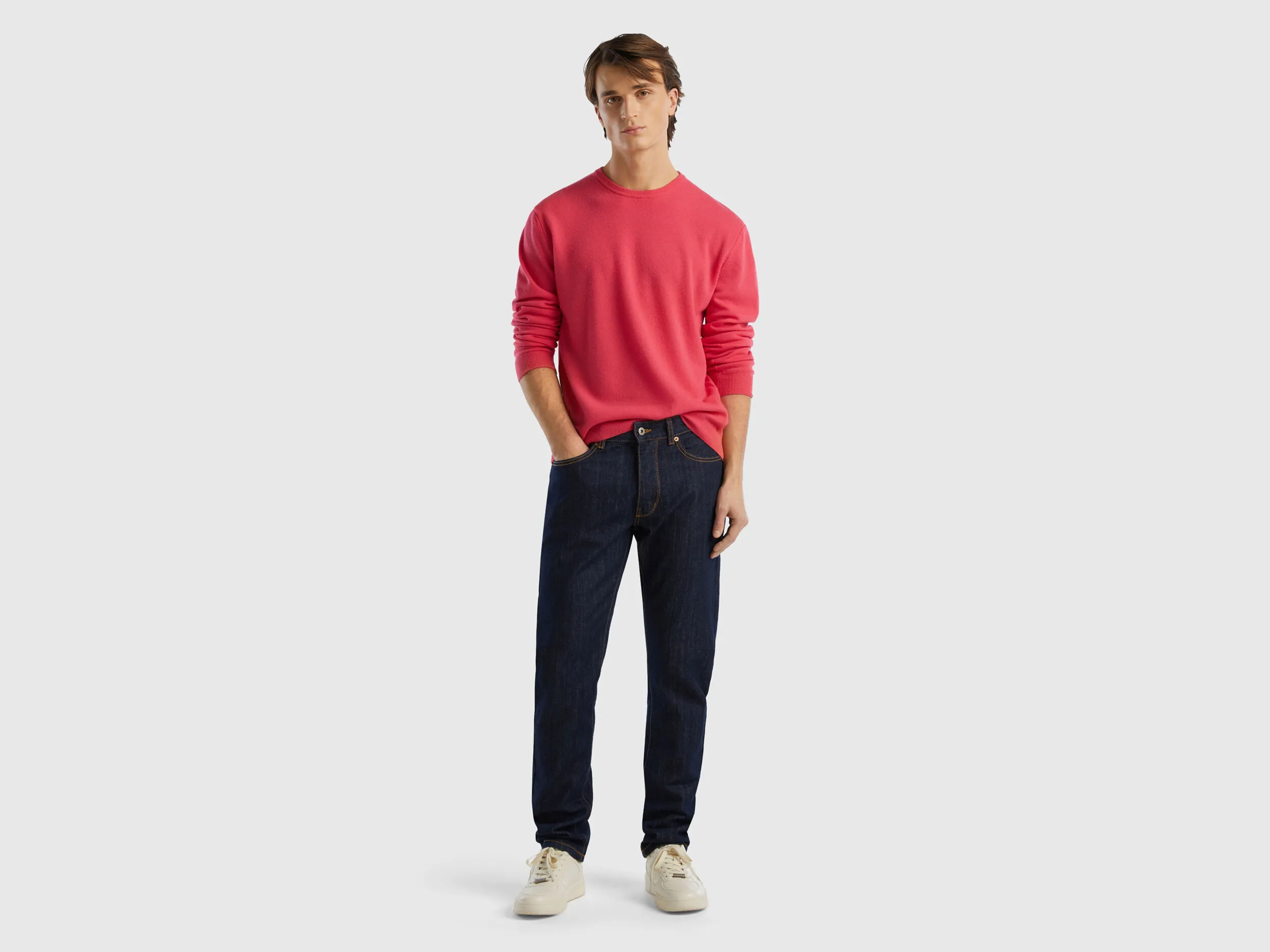 Jersey de cuello redondo fucsia de pura lana merina