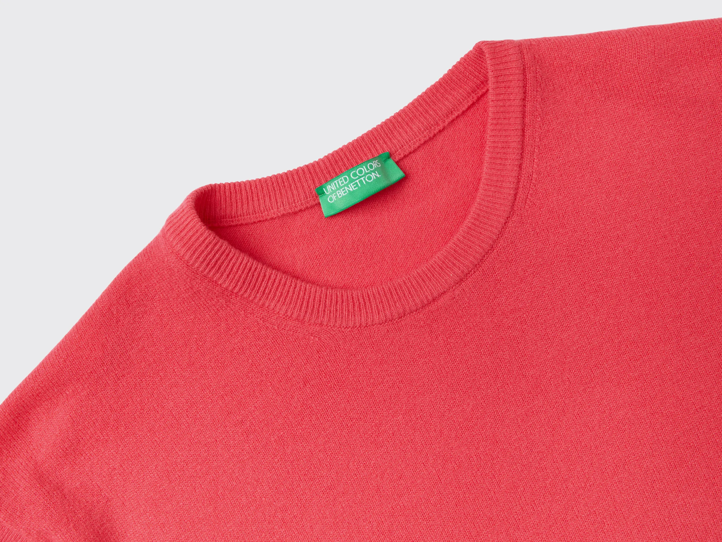 Jersey de cuello redondo fucsia de pura lana merina