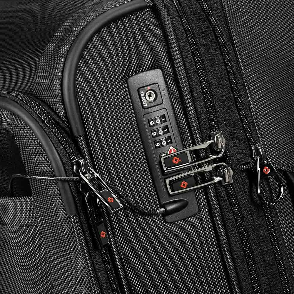 MALETA PRODLX 5 SPINNER 55/20 EXP BLACK CABINA 61,3 LTS