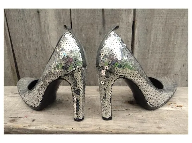 Miu Miu Zapatos de tacón Plata 