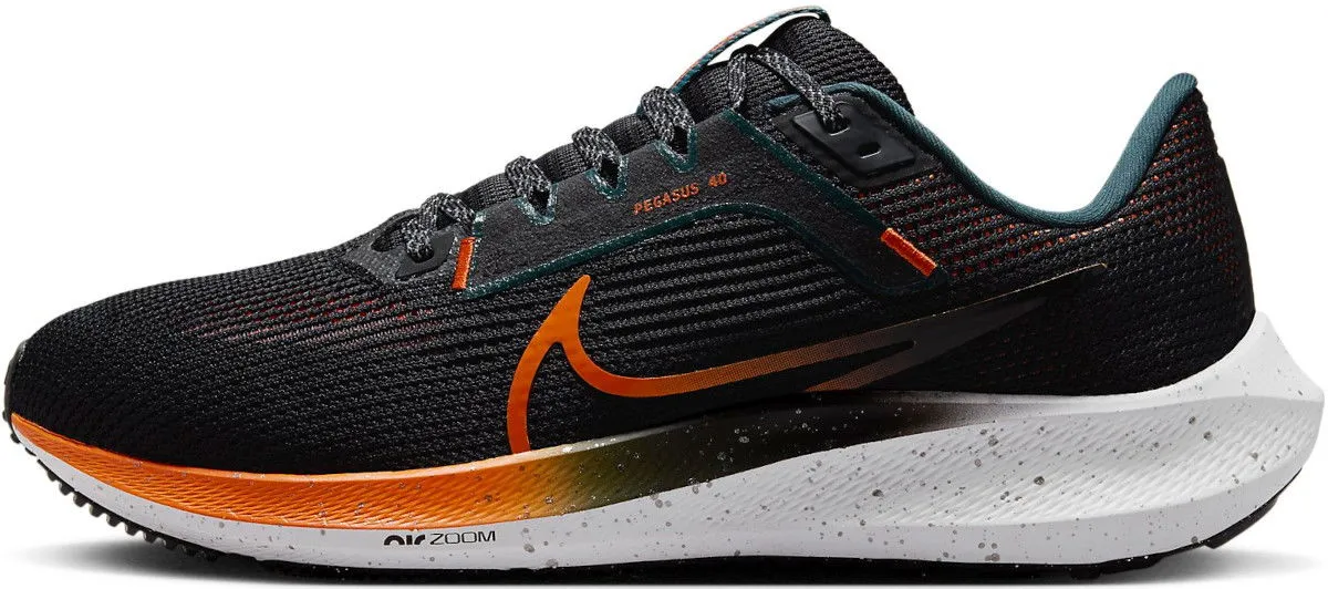 Nike Pegasus 40