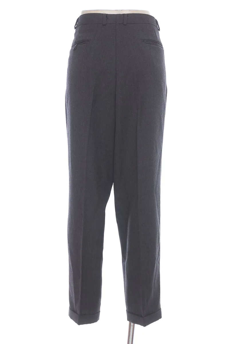 PANTALóN COLOR GRIS  LOS VESTIDOS