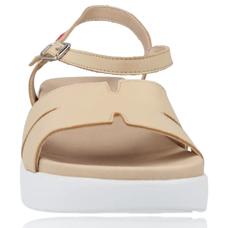 Sandalias Casual con Cuña de Piel para Mujeres de Pepe Menargues 10541
