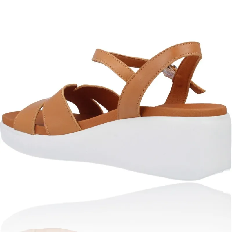 Sandalias Casual con Cuña de Piel para Mujeres de Pepe Menargues 10541