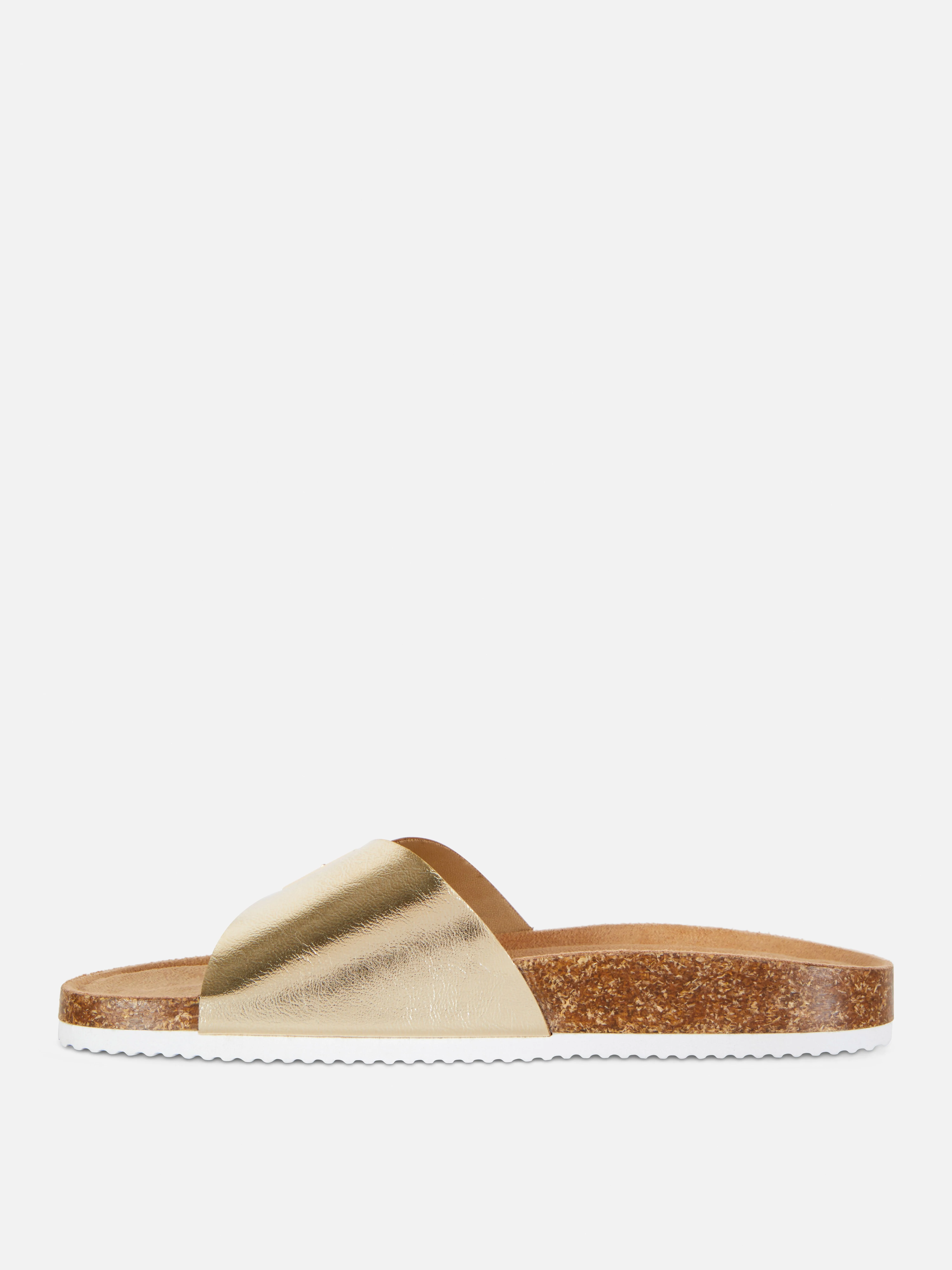 Sandalias con tira y hebilla