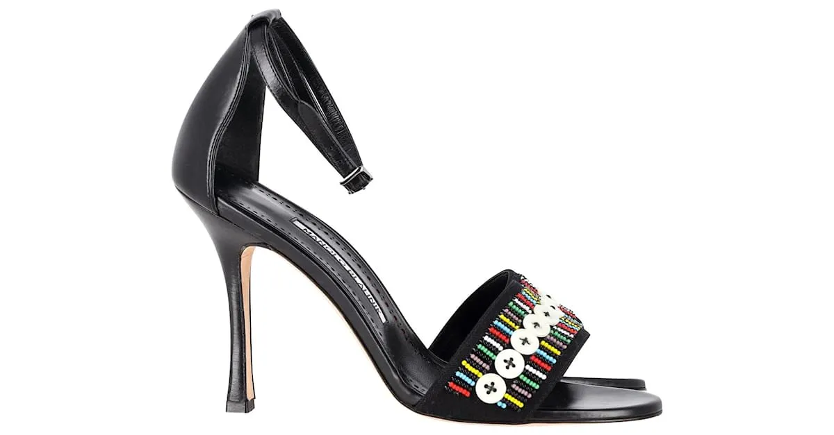 Sandalias Manolo Blahnik con puntera abierta y cuentas en piel negra Negro 