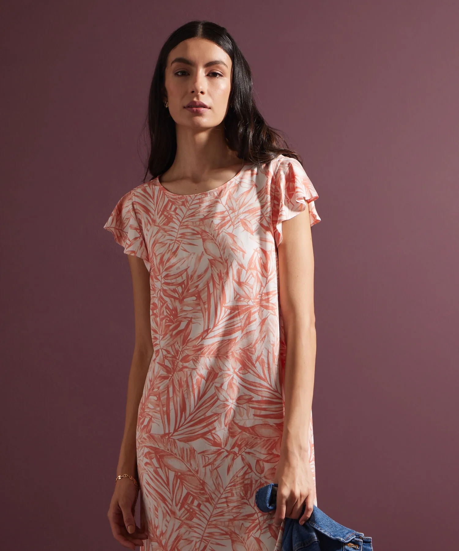 VESTIDO ESTAMPADO MANGA CORTA CON VUELO