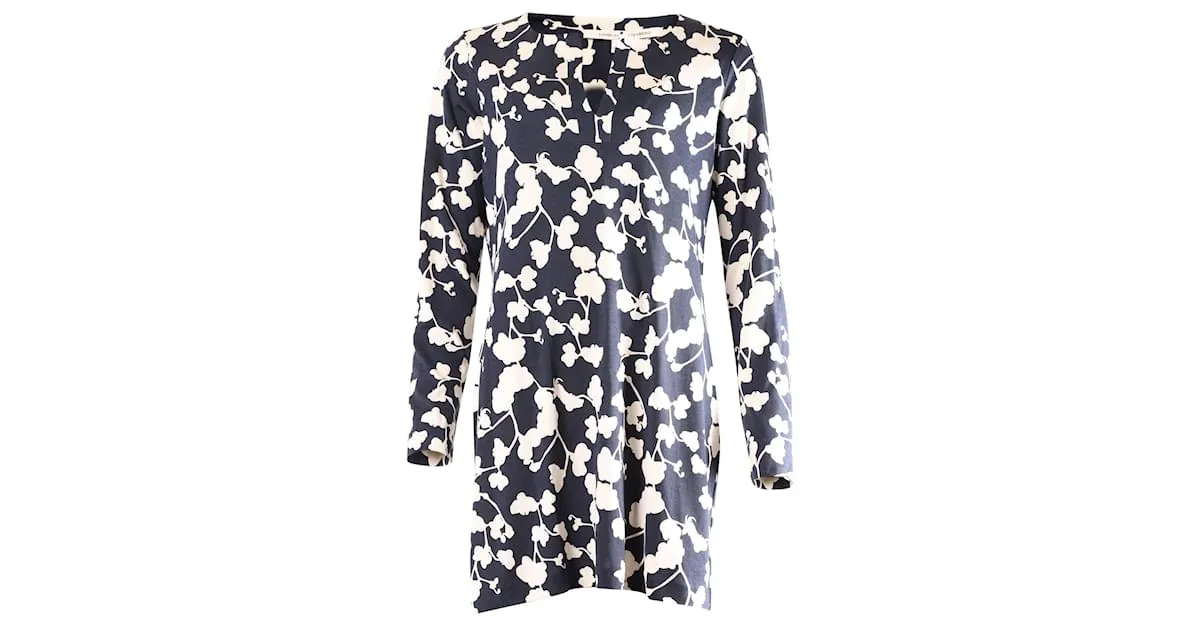 Vestido estilo túnica de manga larga con estampado de Diane Von Furstenberg en seda azul marino y blanca 