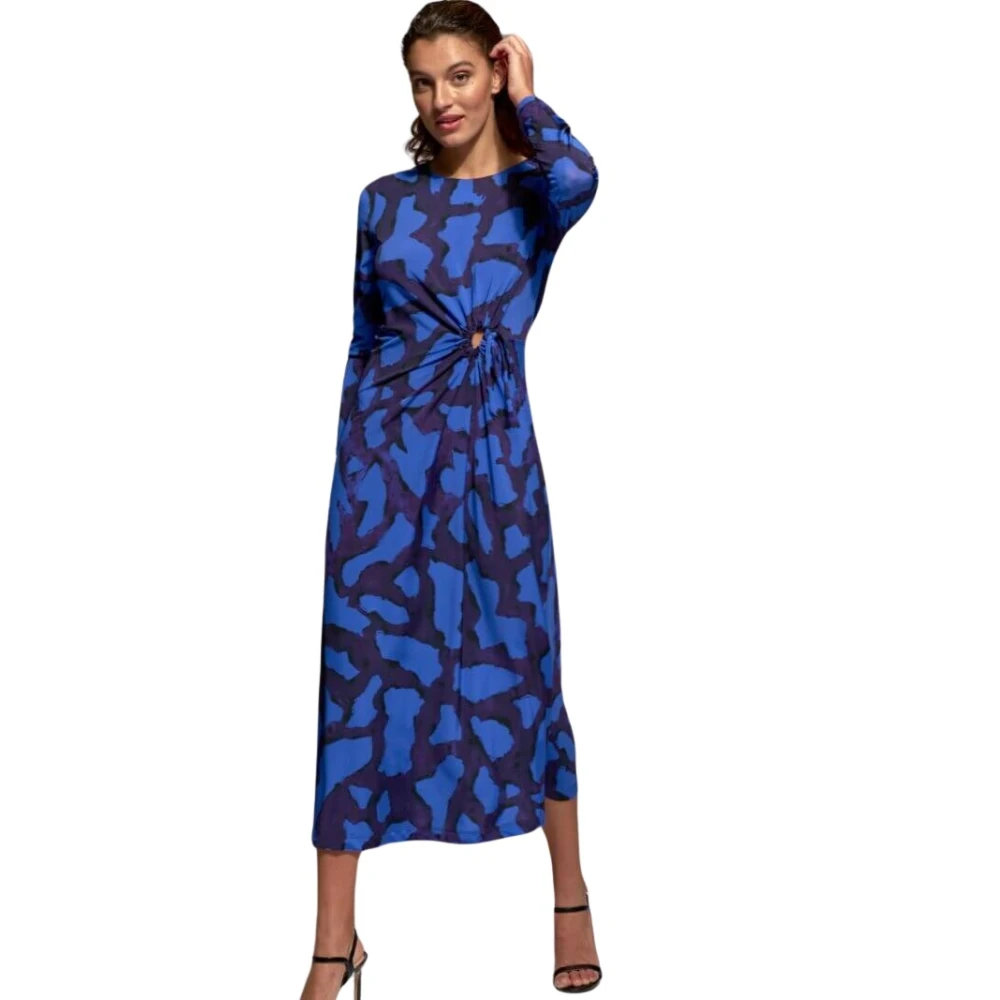 Vestido midi de seda con mangas larga