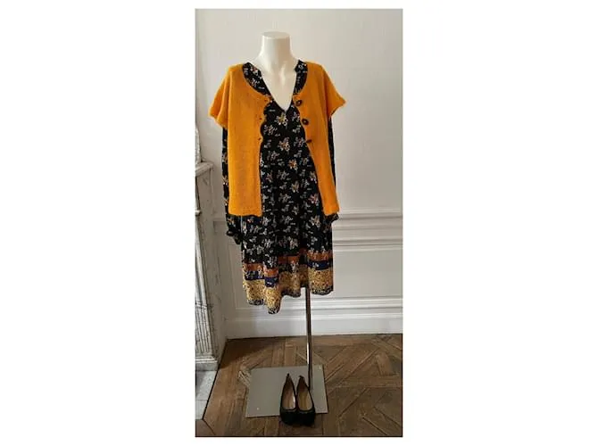 Vestido romántico con vuelo Stella Forest 36 viscosa floral negra, azul, SHEEPFUR Negro Multicolor 