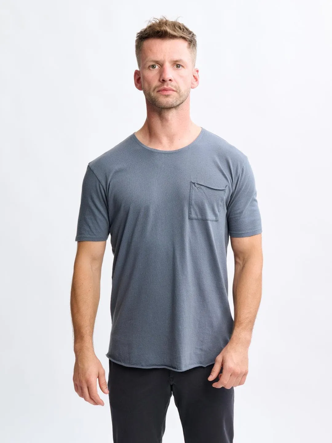 XPOCKET CURVED HEM  TEE