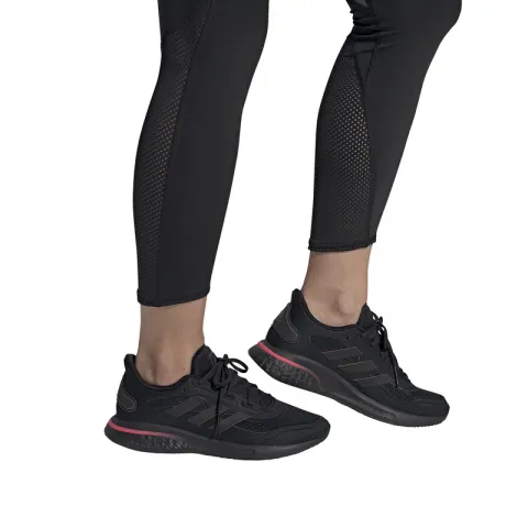 ZAPATILLA DE RUNNING  MUJER  ADIDAS SUPERNOVA NEGROROSA  FW8822