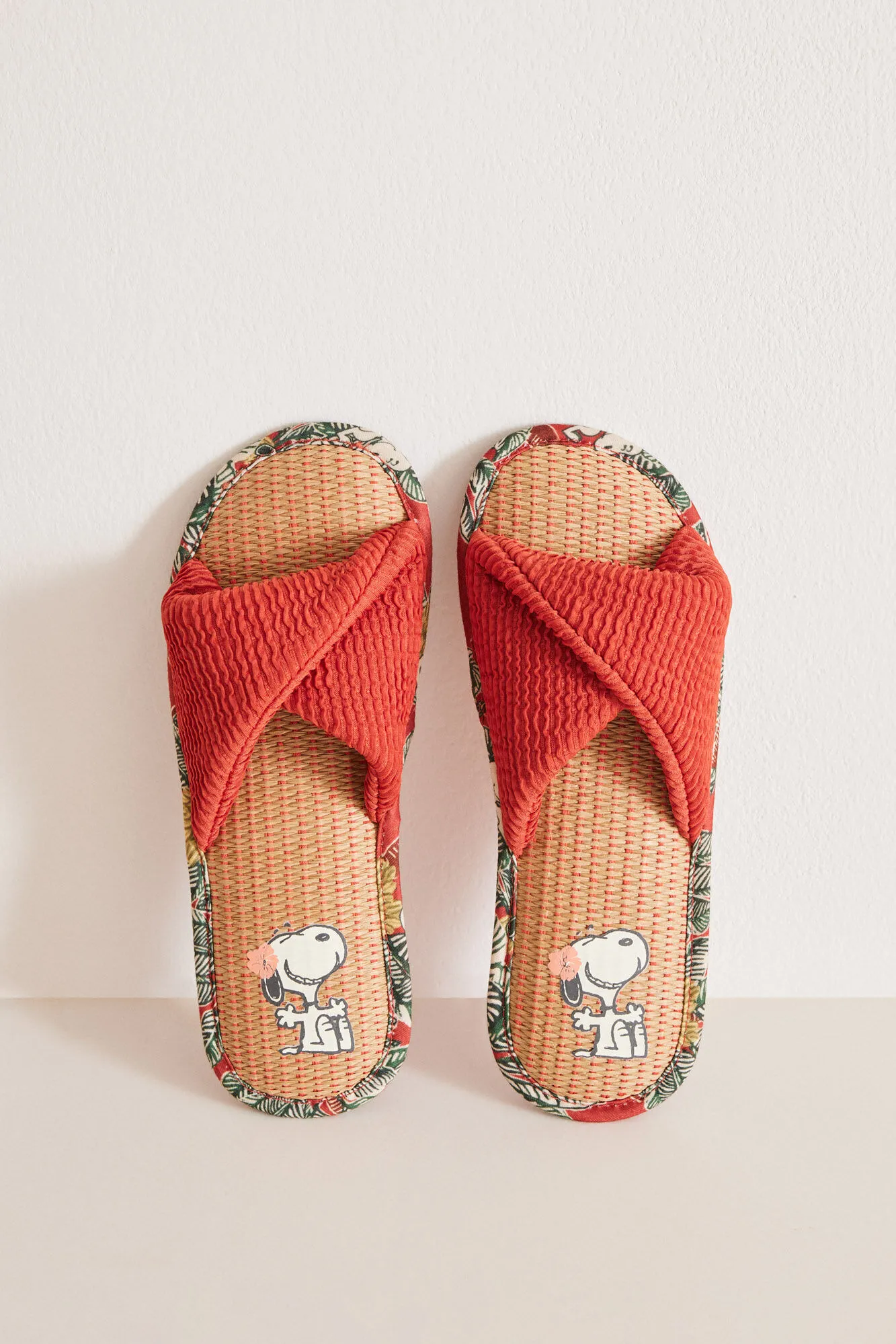 Zapatillas abiertas casa naranja