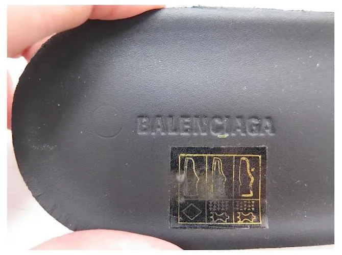 Zapatillas Balenciaga Race Runners 38 Zapatos de cuero negro 