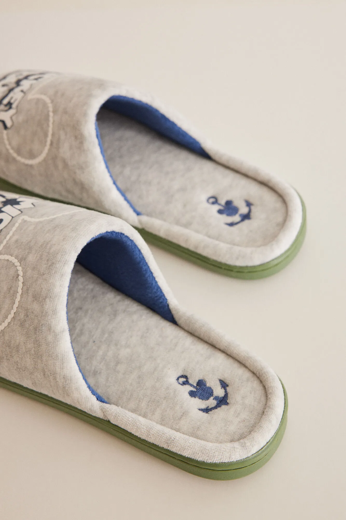Zapatillas casa Mickey Mouse