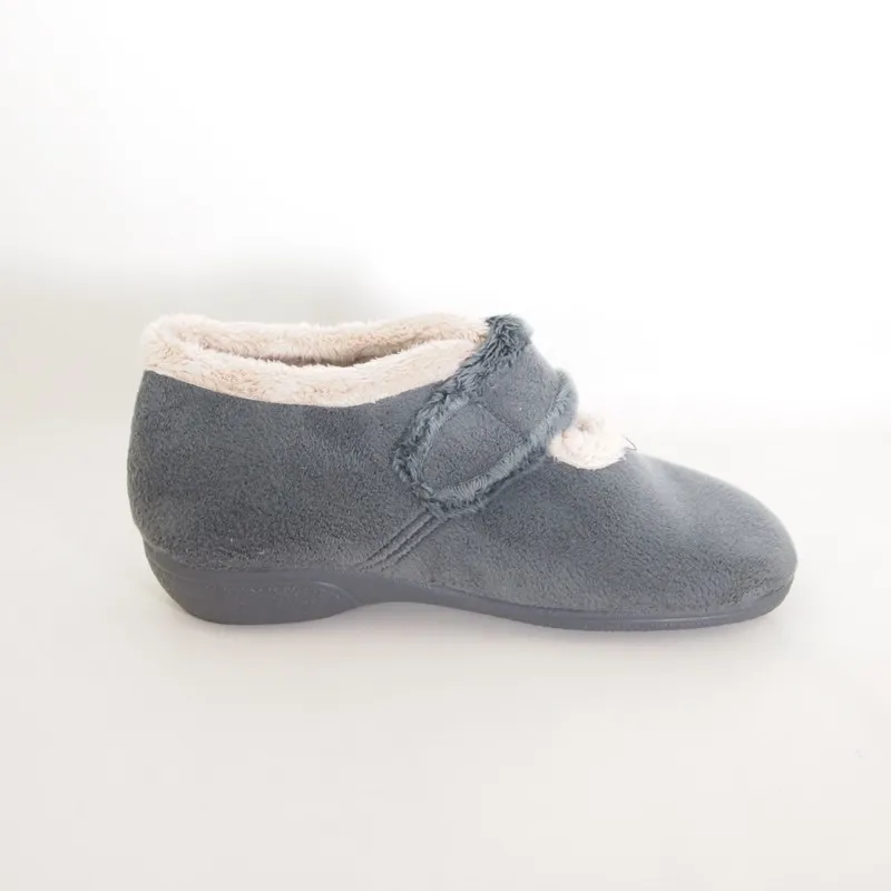 ZAPATILLAS DE CASA VULCABICHA 4771 GRIS