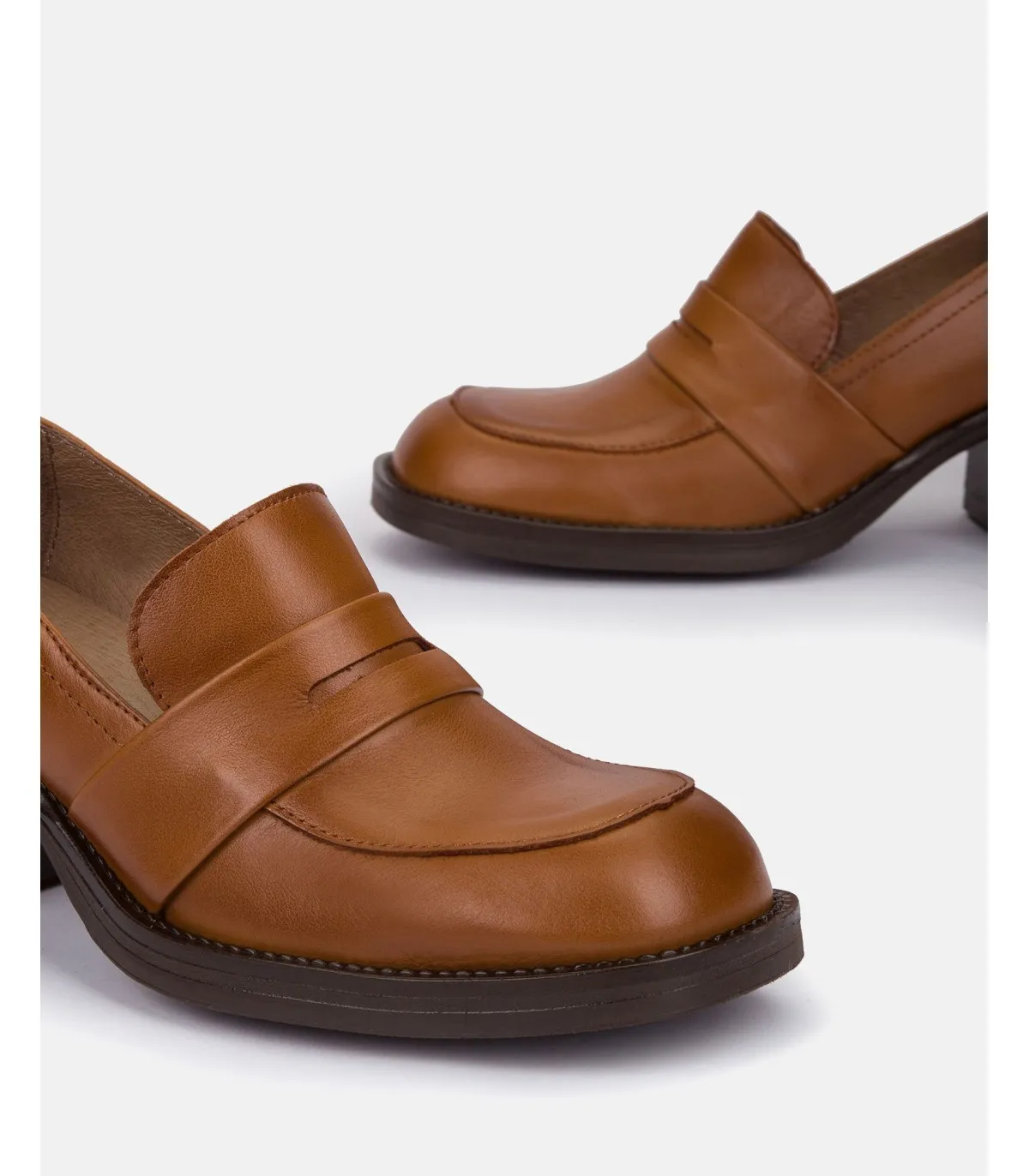 Zapato de tacón Landas 001 cuero