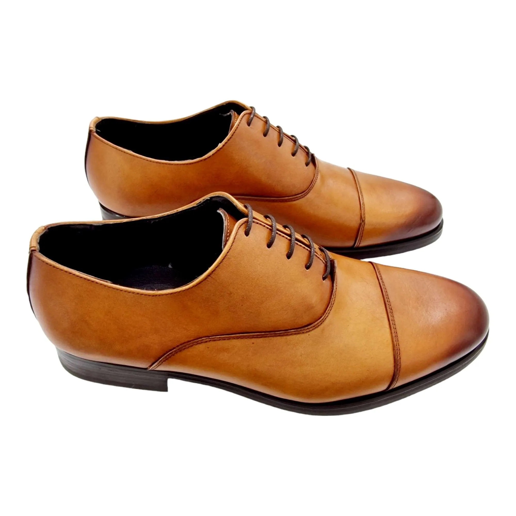 ZAPATO DE VESTIR HOMBRE BLUCHER CON PUNTERA CUERO