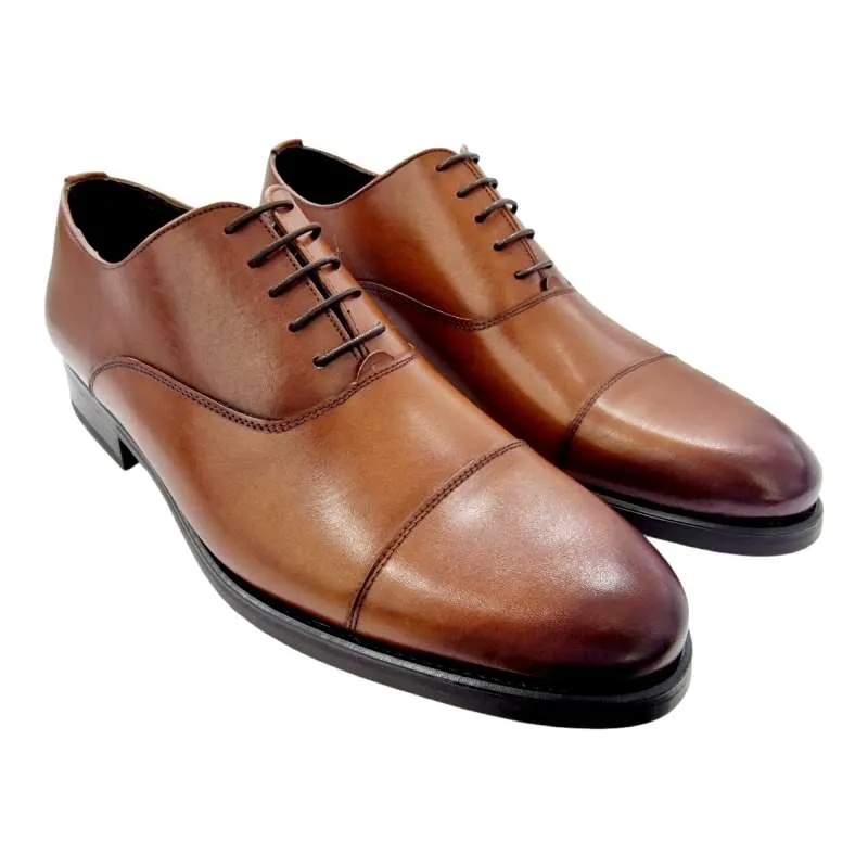 ZAPATO DE VESTIR HOMBRE BLUCHER CON PUNTERA MARRÓN