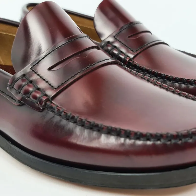Zapatos Castellanos Hombre Piel Florentic Antifaz Suela Cuero 701 Burdeos, de Manuel Medrano