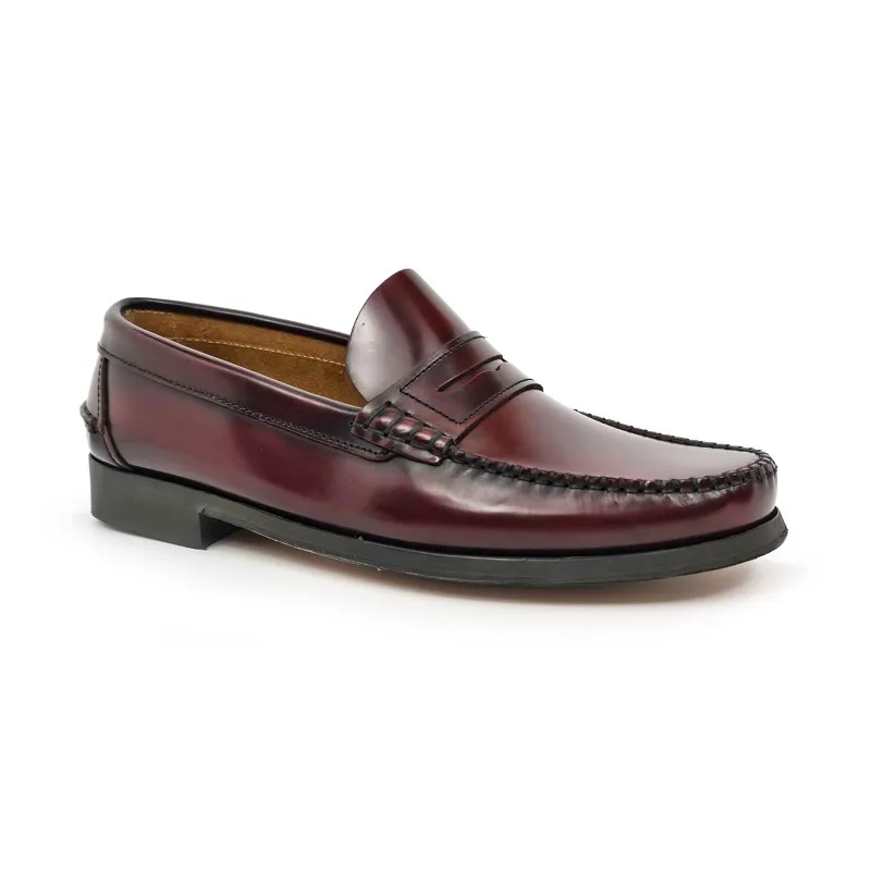 Zapatos Castellanos Hombre Piel Florentic Antifaz Suela Cuero 701 Burdeos, de Manuel Medrano