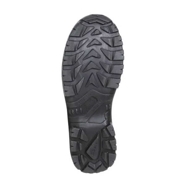 Zapatos de ante perforado